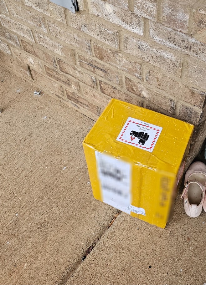 월요일에 보내고 화요일에 받음, 대박!